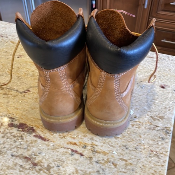 Timberland boots 🥾 Ladies 6.5 - Picture 2 of 5